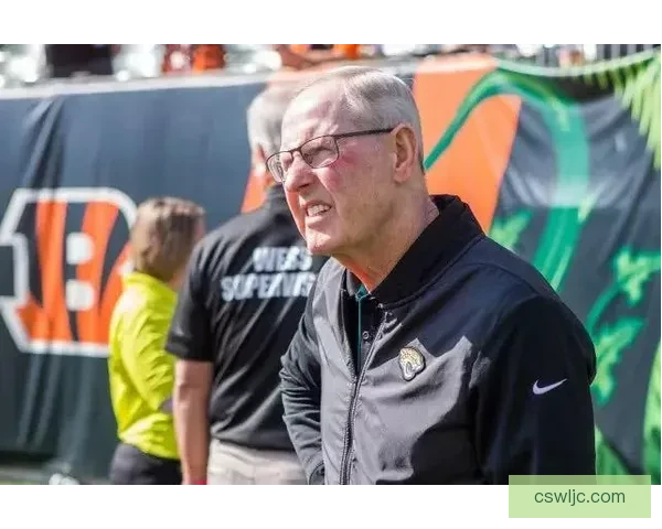 NFL球员工会批换草陷双标争议风波